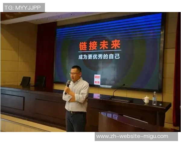 足球队员的成长之路:从青训营到职业赛场的奋斗与荣耀